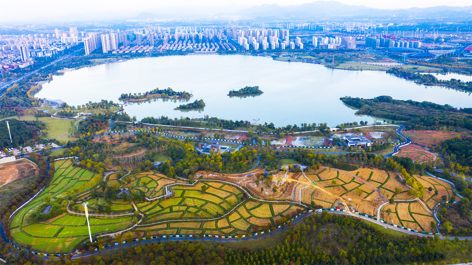 金華湖海塘復(fù)耕改造工程景觀設(shè)計 | 中交四航院+赤地設(shè)計