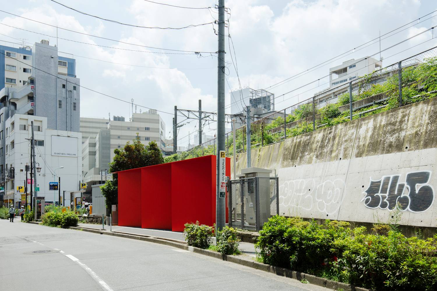 東京“紅色折紙”公廁建筑設(shè)計 | Nao Tamura