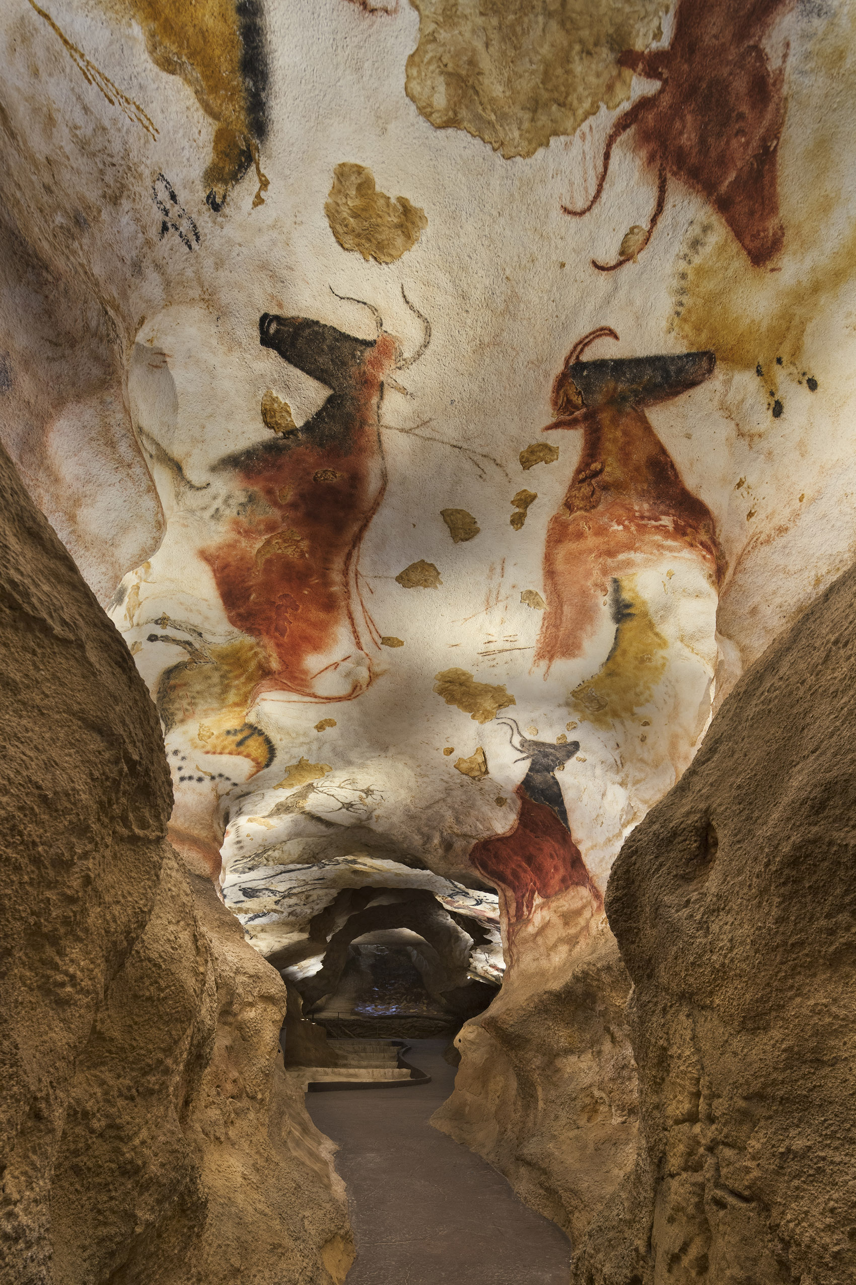 050-Lascaux-IV-Exhibition.jpg