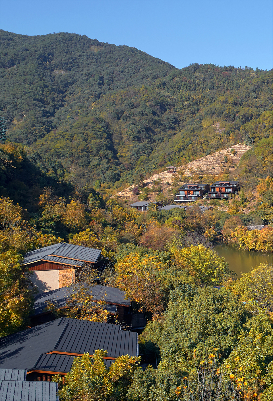 019-fuchun-mountain-resort-china-by-the-design-institute-of-landscape-architecture-china-academy-of-art.jpg