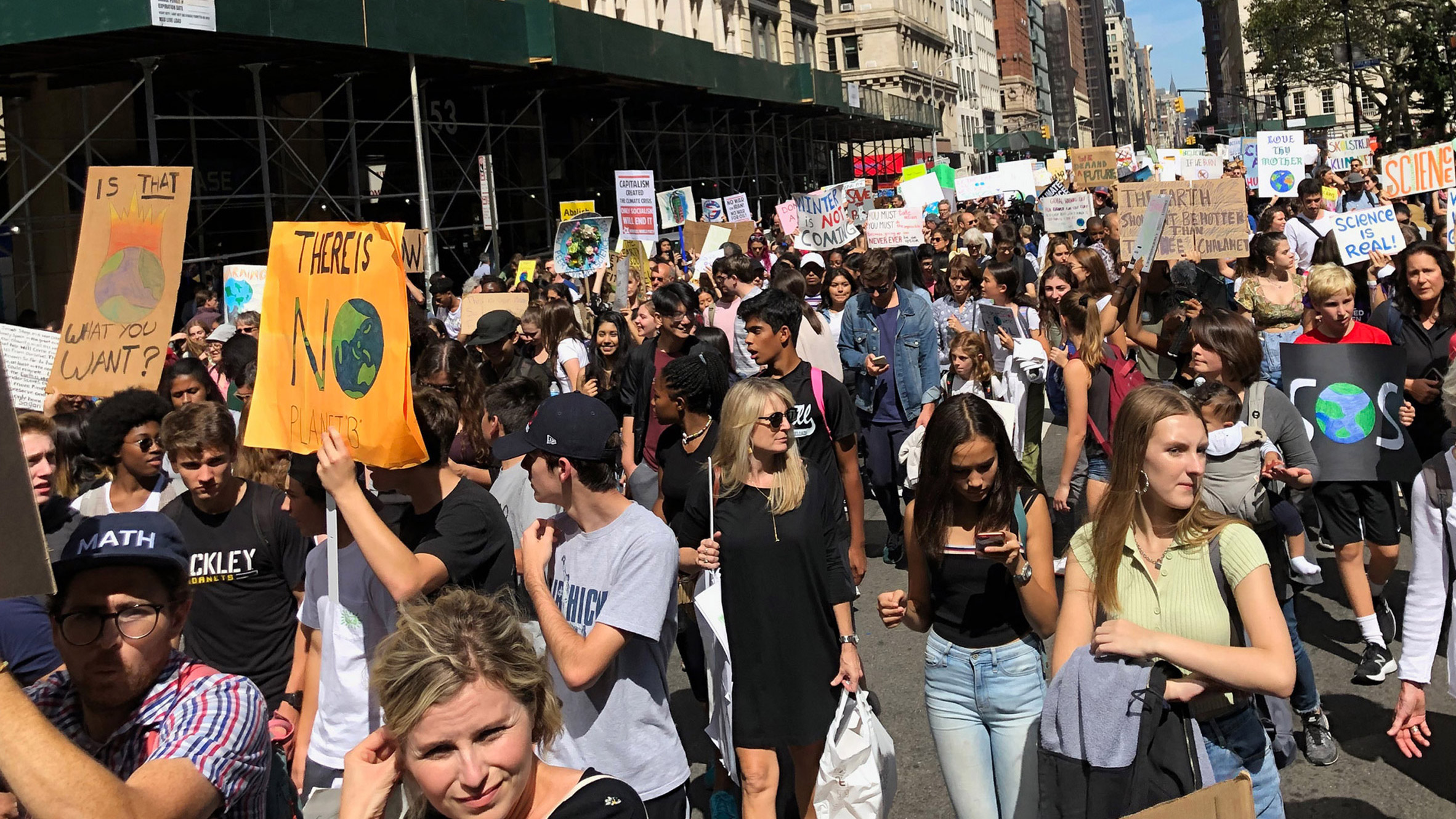 new-york-city-climate-strike-news-usa_dezeen_2364_col_5.jpg