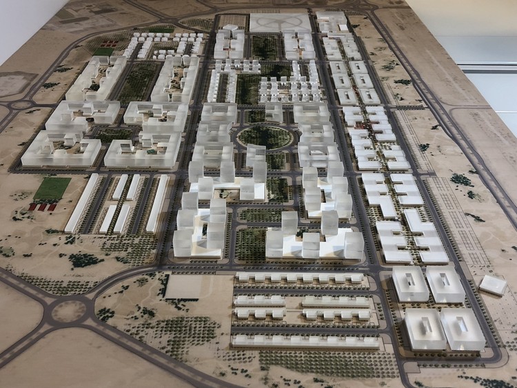 08_Dubai_Knowledge_Fund_Masterplan_-_Site_Model_(C)_OMA.jpg