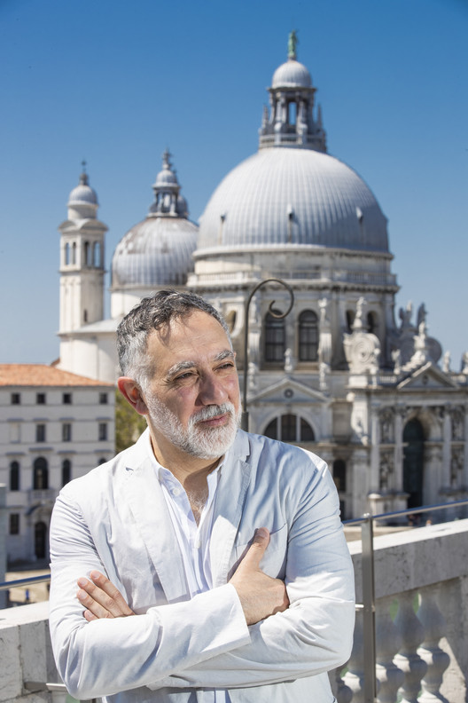 Hashim_Sarkis_Photo_by_Jacopo_Salvi__Courtesy_La_Biennale_di_Venezia_43I2179_HD.jpg