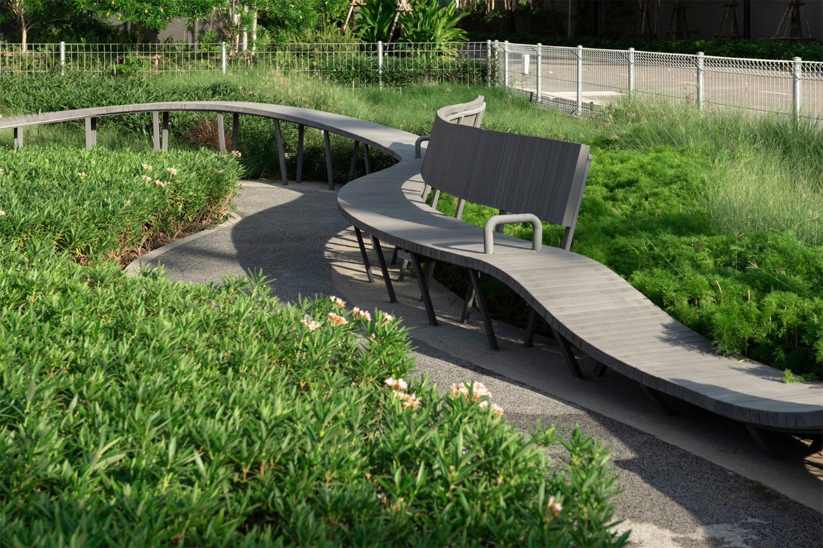 P18_Seating details in the garden.jpg