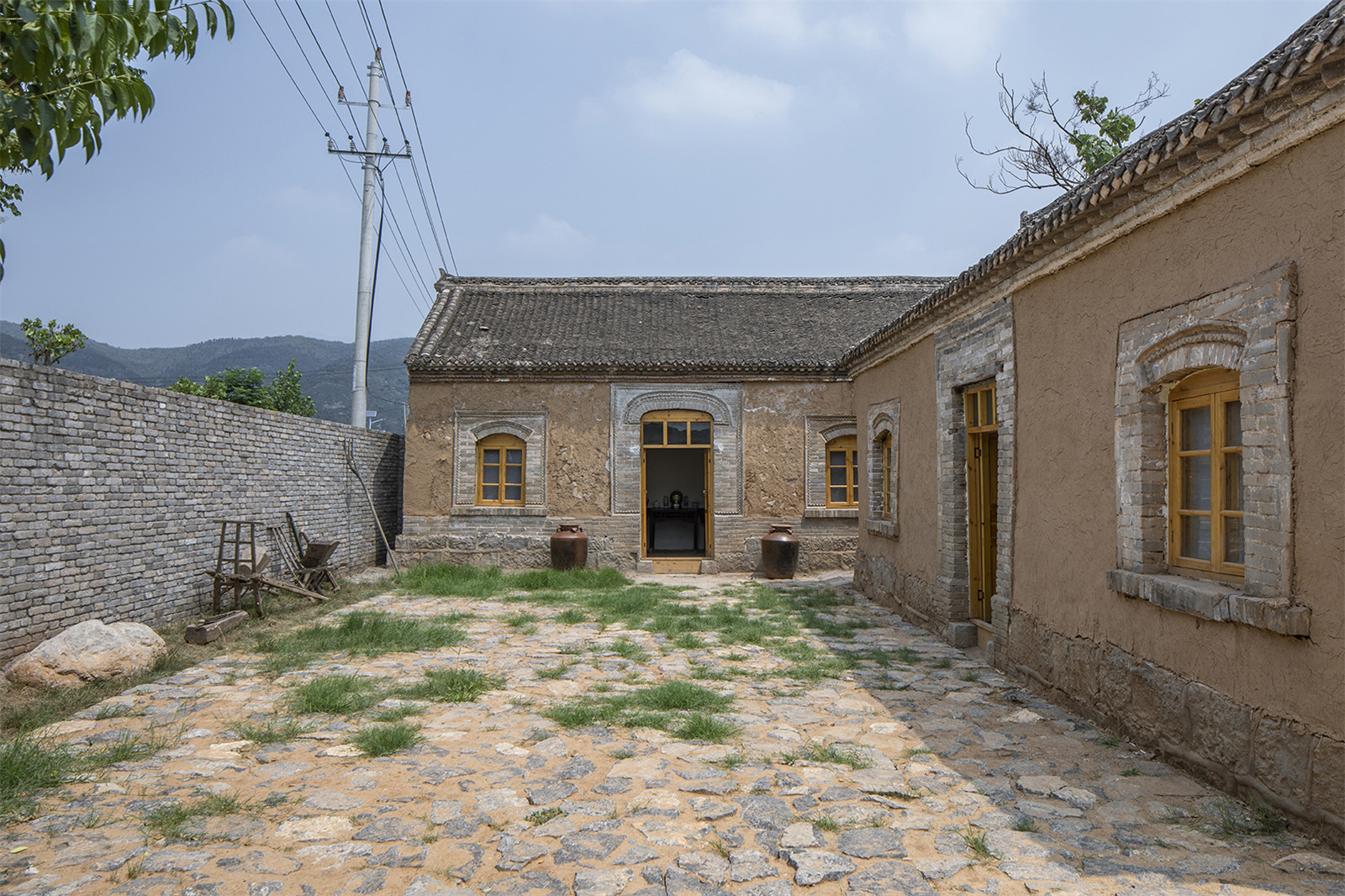 30_西院保留兩棟老民居western courtyard retains two old houses.jpg