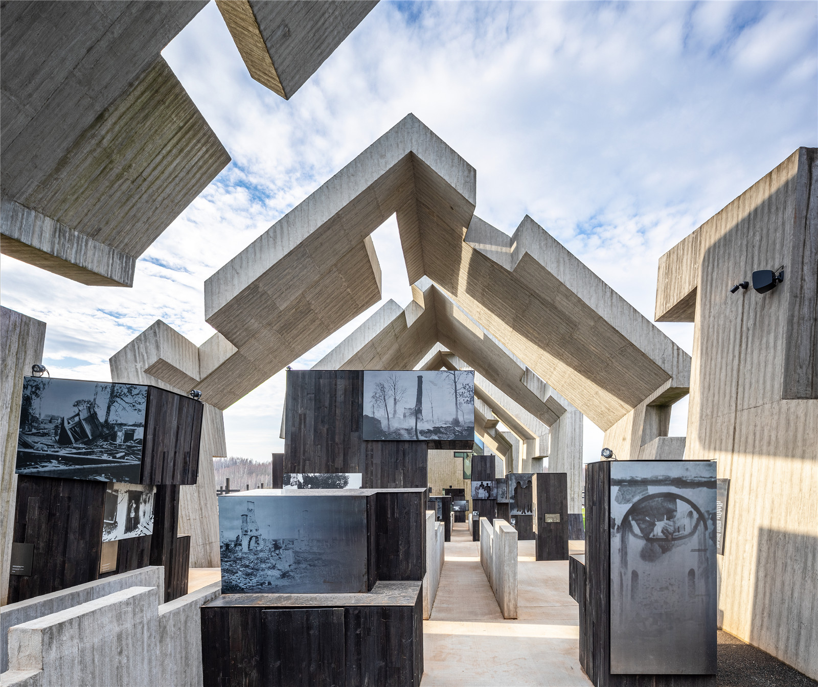 Nizio Design_Michniów Mausoleum_fot Marcin Czechowicz_26.jpg