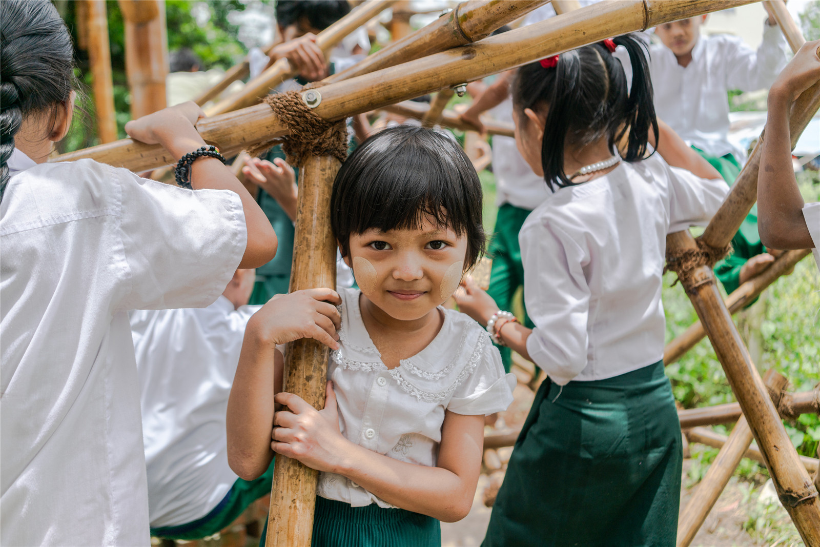 blue-temple-bamboo-playground-17.jpg