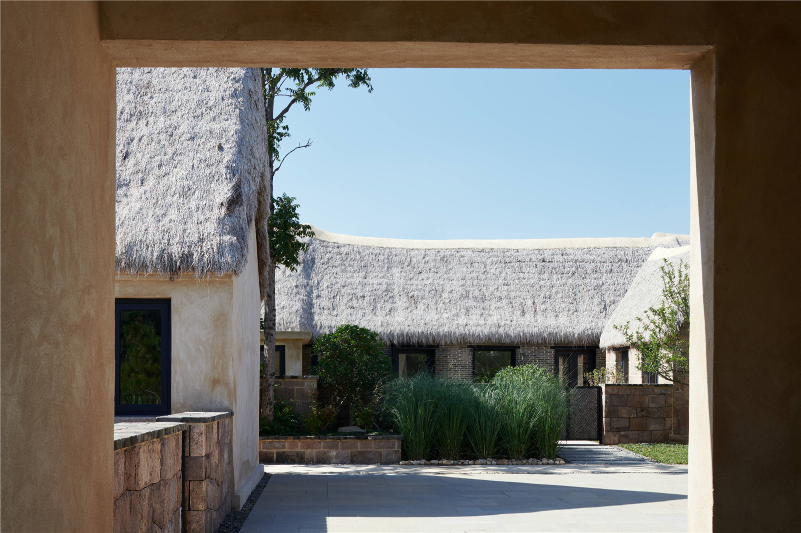 The roof of the Lower Seaweed House as seen from the entrance.jpg