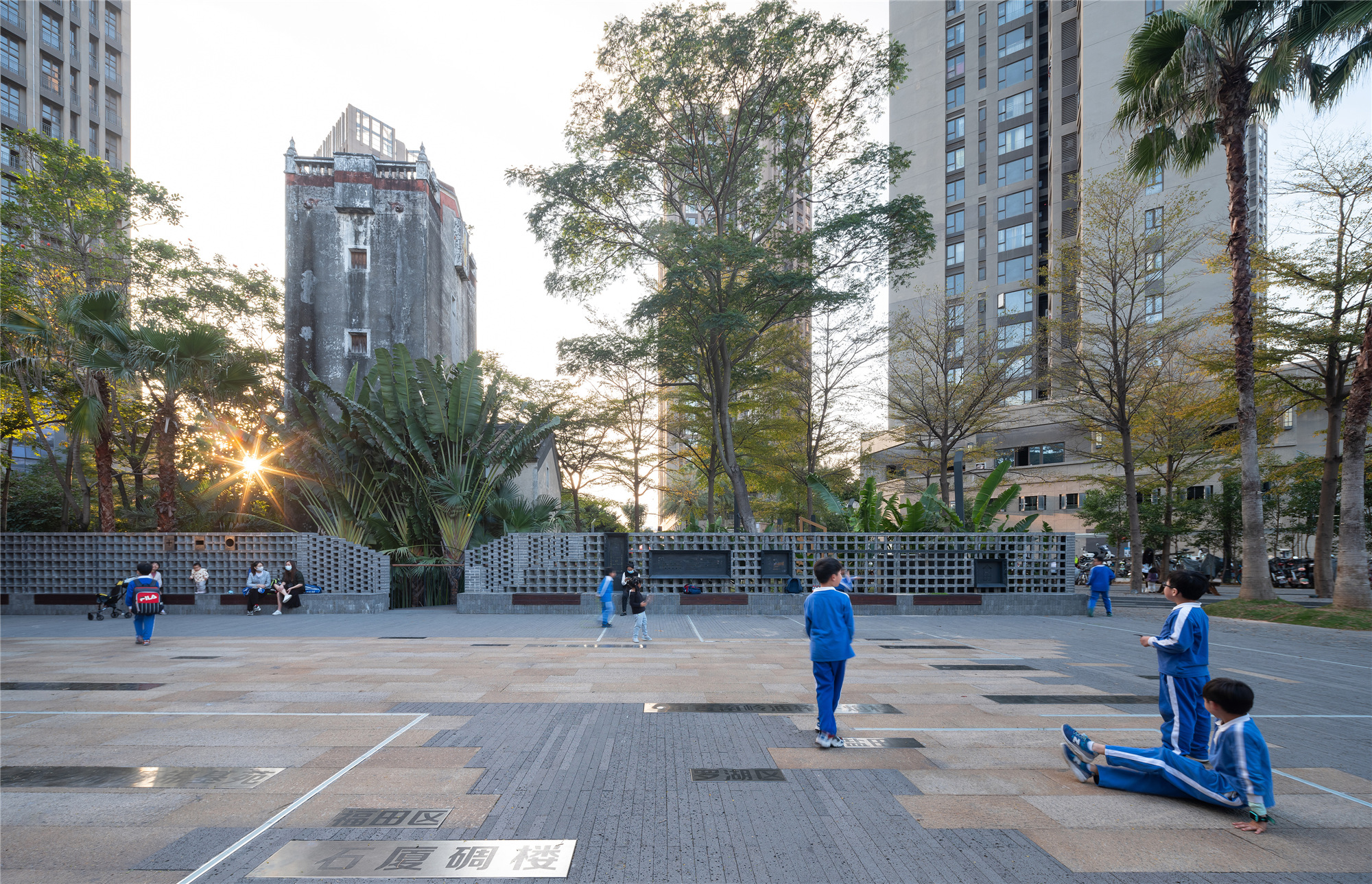 06 故事景墻及地圖鋪裝Feature wall and map paving ?Zeng Tianpei.jpg